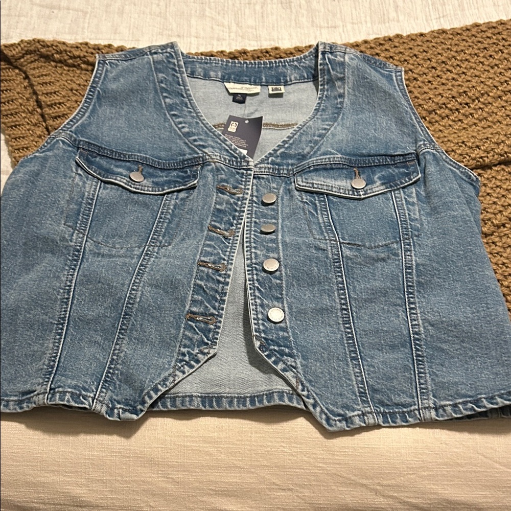 Universal Thread Light Blue Denim Vest